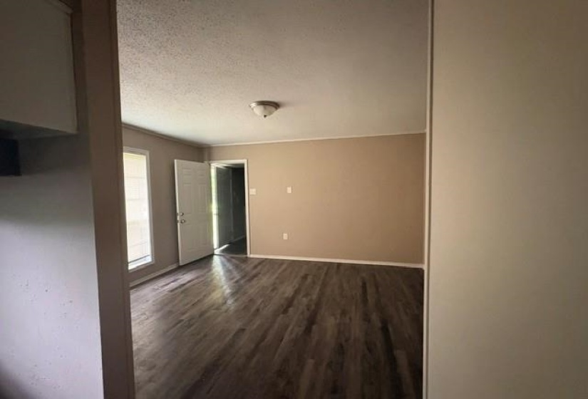 5267 BROKEN OAK DR, Memphis, Tennessee 38127, 3 Bedrooms Bedrooms, 6 Rooms Rooms,1 BathroomBathrooms,Rental Properties,For Sale,BROKEN OAK,10225050