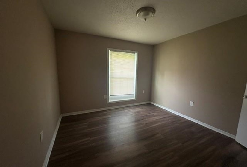 5267 BROKEN OAK DR, Memphis, Tennessee 38127, 3 Bedrooms Bedrooms, 6 Rooms Rooms,1 BathroomBathrooms,Rental Properties,For Sale,BROKEN OAK,10225050