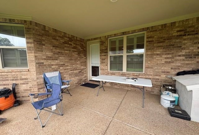 7856 COUNTRY LAKE DR, Bartlett, Tennessee 38133, 5 Bedrooms Bedrooms, 8 Rooms Rooms,3 BathroomsBathrooms,Rental Properties,For Sale,COUNTRY LAKE,10225053