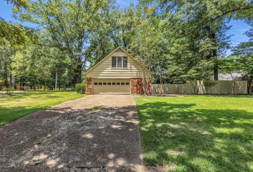 7118 MCVAY RD, Germantown, Tennessee 38138, 5 Bedroom Bedrooms, 10 Room Rooms,3 BathroomBathrooms,Residential,For Sale,MCVAY,0,10225035