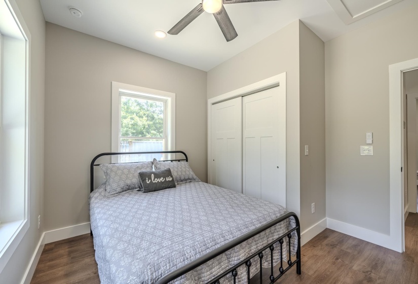 395 WEST DR, Savannah, Tennessee 38372, 3 Bedrooms Bedrooms, 6 Rooms Rooms,2 BathroomsBathrooms,Residential,For Sale,WEST,10225042