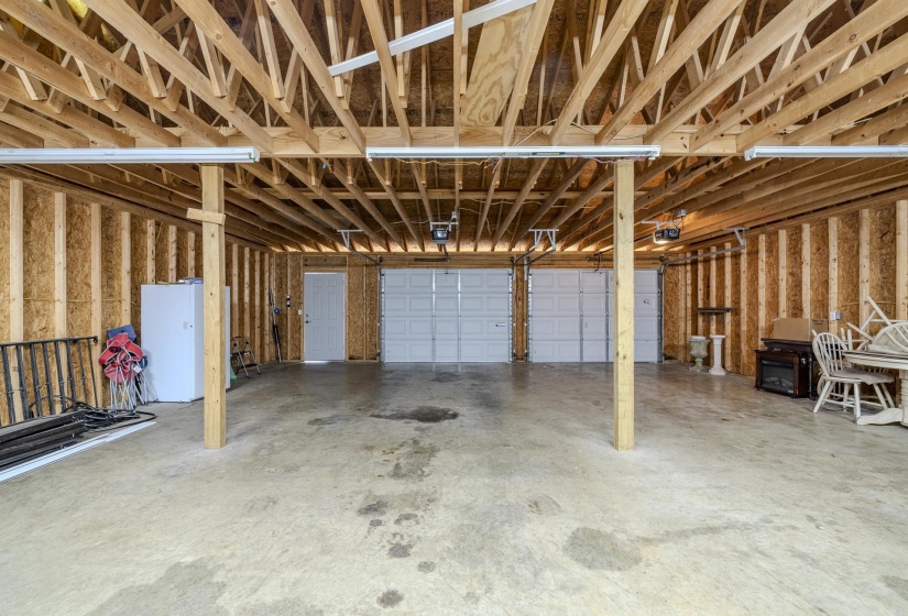 330 ROBIN HOOD LOOP, Savannah, Tennessee 38372, 4 Bedrooms Bedrooms, 8 Rooms Rooms,2 BathroomsBathrooms,Residential,For Sale,ROBIN HOOD,10225043