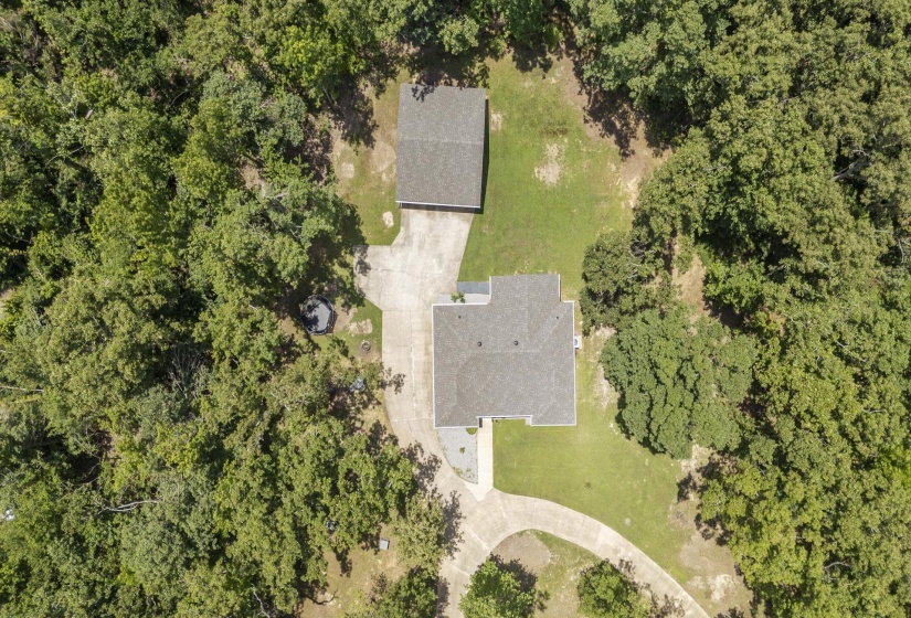 330 ROBIN HOOD LOOP, Savannah, Tennessee 38372, 4 Bedrooms Bedrooms, 8 Rooms Rooms,2 BathroomsBathrooms,Residential,For Sale,ROBIN HOOD,10225043
