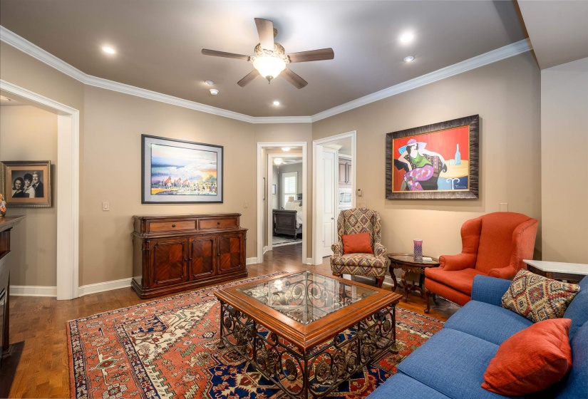 5204 LEXINGTON CLUB CV, Memphis, Tennessee 38117, 2 Bedrooms Bedrooms, 7 Rooms Rooms,2 BathroomsBathrooms,Residential,For Sale,LEXINGTON CLUB,10225048