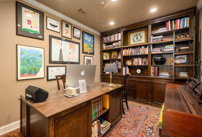 5204 LEXINGTON CLUB CV, Memphis, Tennessee 38117, 2 Bedrooms Bedrooms, 7 Rooms Rooms,2 BathroomsBathrooms,Residential,For Sale,LEXINGTON CLUB,10225048