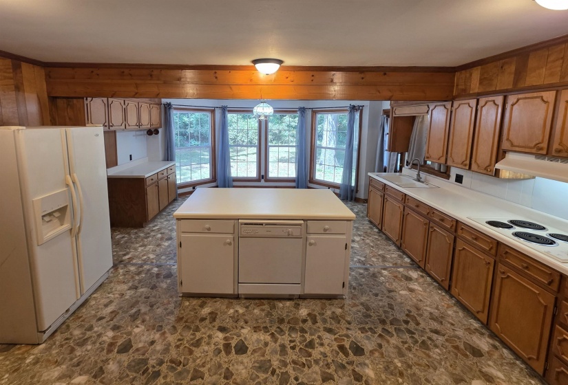 279 CHURCH ST, Ripley, Tennessee 38063-1633, 3 Bedrooms Bedrooms, 9 Rooms Rooms,2 BathroomsBathrooms,Residential,For Sale,CHURCH,10225058