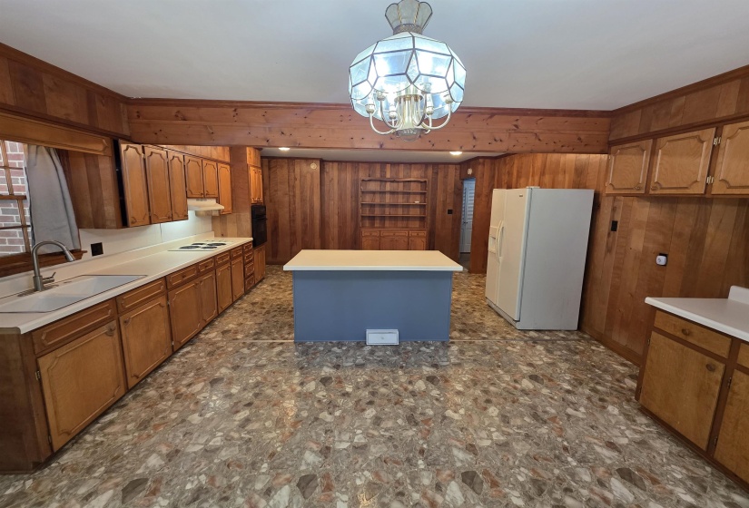 279 CHURCH ST, Ripley, Tennessee 38063-1633, 3 Bedrooms Bedrooms, 9 Rooms Rooms,2 BathroomsBathrooms,Residential,For Sale,CHURCH,10225058