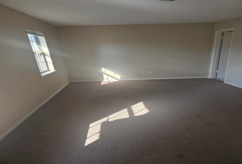 5668 HINTON PLACE DR, Memphis, Tennessee 38119, 4 Bedroom Bedrooms, 0 ,2.2 BathroomBathrooms,Duplexes,For Sale,HINTON PLACE,0,10225089