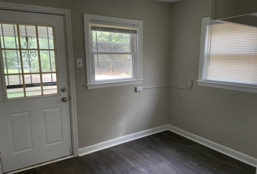 3766 GUERNSEY AVE, Memphis, Tennessee 38122, 2 Bedrooms Bedrooms, 5 Rooms Rooms,1 BathroomBathrooms,Rental Properties,For Sale,GUERNSEY,10225080