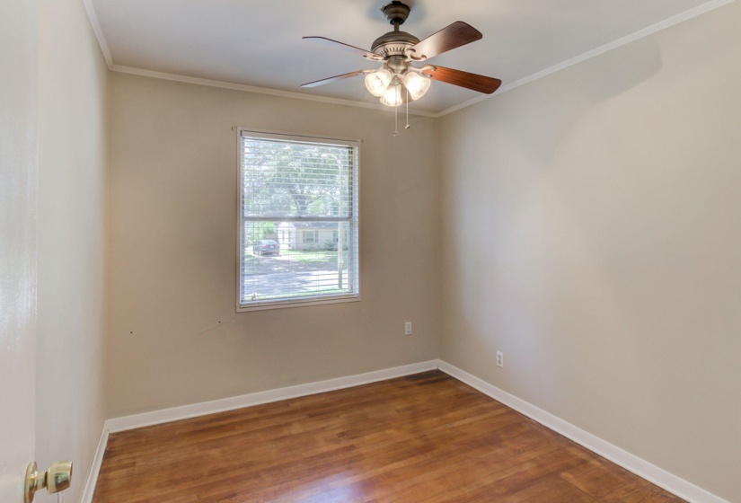 4966 VERNE RD, Memphis, Tennessee 38117, 3 Bedrooms Bedrooms, 5 Rooms Rooms,1 BathroomBathrooms,Rental Properties,For Sale,VERNE,10225100