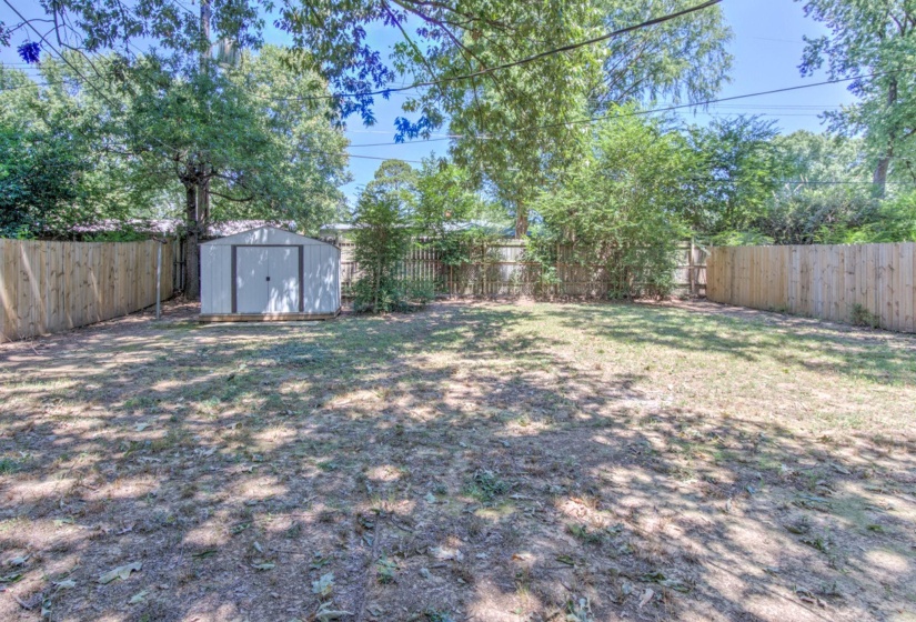 4966 VERNE RD, Memphis, Tennessee 38117, 3 Bedrooms Bedrooms, 5 Rooms Rooms,1 BathroomBathrooms,Rental Properties,For Sale,VERNE,10225100