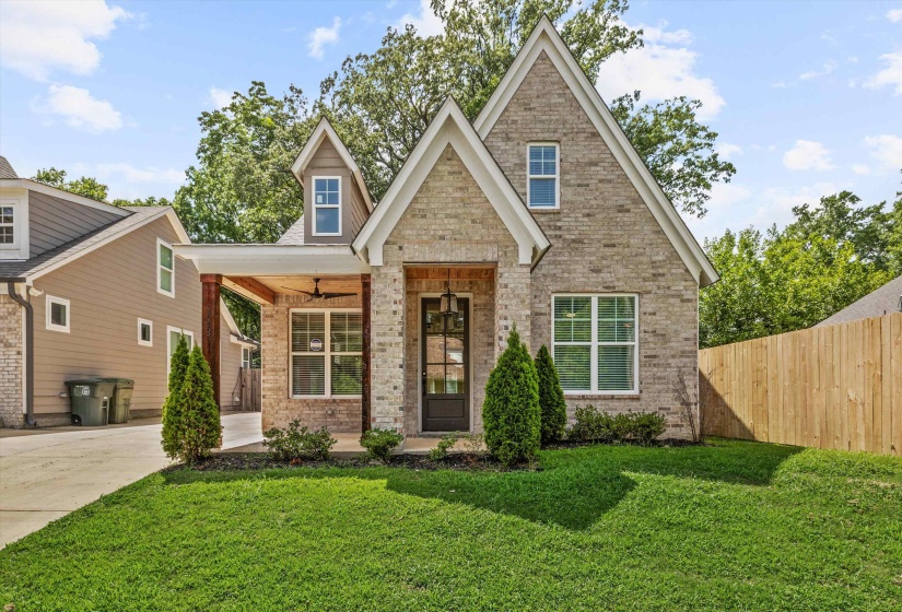 323 WILLIFORD ST, Memphis, Tennessee 38112, 4 Bedrooms Bedrooms, 6 Rooms Rooms,3 BathroomsBathrooms,Residential,For Sale,WILLIFORD,10225078