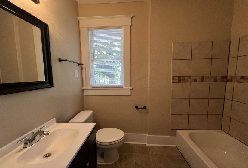 775 DAVANT AVE, Memphis, Tennessee 38106, 2 Bedrooms Bedrooms, 6 Rooms Rooms,2 BathroomsBathrooms,Residential,For Sale,DAVANT,10225079