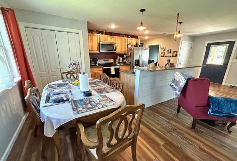 2082 AIRPORT RIDGE RD, Linden, Tennessee 37096, 3 Bedrooms Bedrooms, 7 Rooms Rooms,2 BathroomsBathrooms,Residential,For Sale,AIRPORT RIDGE,10225085