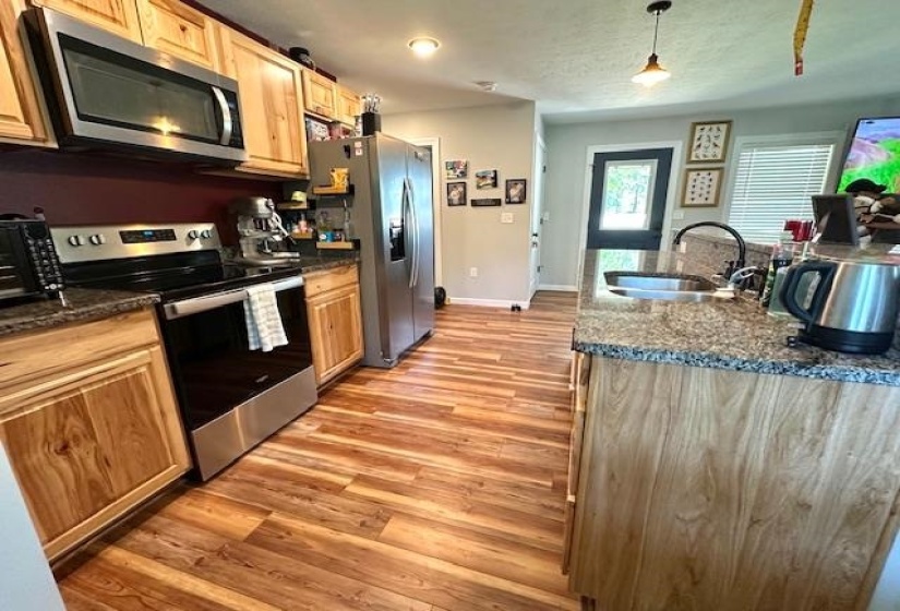 2082 AIRPORT RIDGE RD, Linden, Tennessee 37096, 3 Bedrooms Bedrooms, 7 Rooms Rooms,2 BathroomsBathrooms,Residential,For Sale,AIRPORT RIDGE,10225085