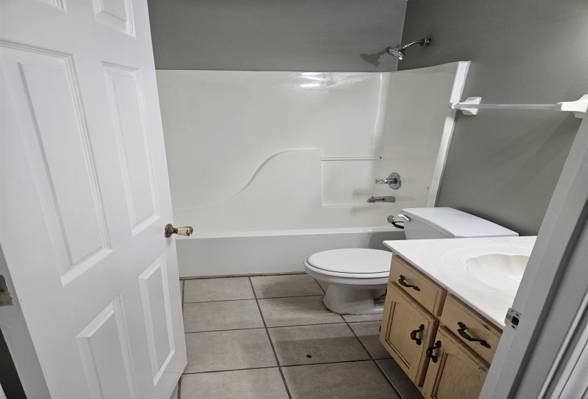 6690 WHITTEN PINE DR, Memphis, Tennessee 38134, 2 Bedroom Bedrooms, 6 Room Rooms,2 BathroomBathrooms,Residential,For Sale,WHITTEN PINE,0,10225087