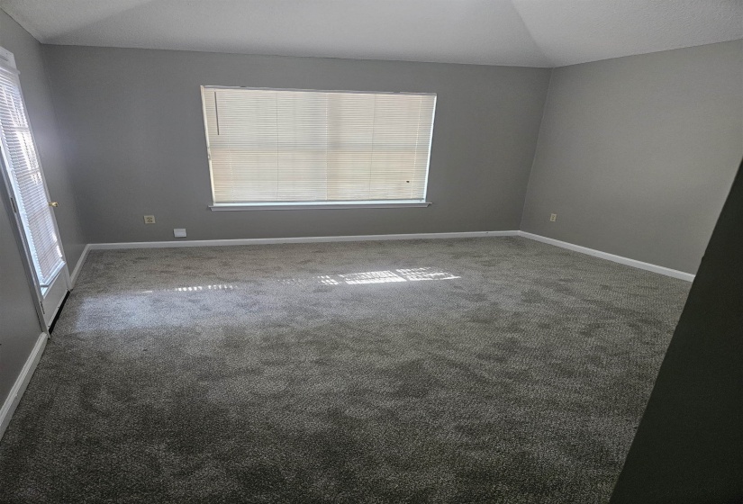 6690 WHITTEN PINE DR, Memphis, Tennessee 38134, 2 Bedroom Bedrooms, 6 Room Rooms,2 BathroomBathrooms,Residential,For Sale,WHITTEN PINE,0,10225087