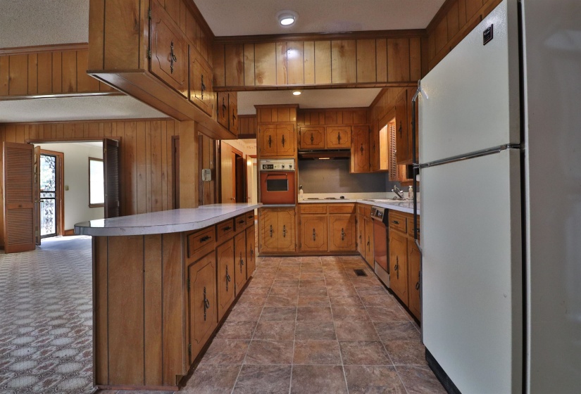 533 BEST ST, Ripley, Tennessee 38063, 4 Bedrooms Bedrooms, 9 Rooms Rooms,2 BathroomsBathrooms,Residential,For Sale,BEST,10225092