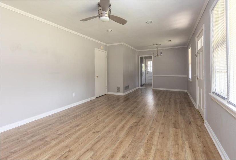 807 ESTRIDGE DR, Memphis, Tennessee 38122, 2 Bedrooms Bedrooms, 6 Rooms Rooms,1 BathroomBathrooms,Residential,For Sale,ESTRIDGE,10225106