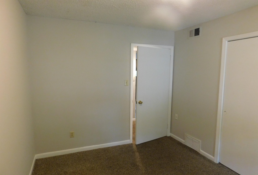 5293 CEDAR BLUFF DR, Memphis, Tennessee 38127, 3 Bedroom Bedrooms, 5 Room Rooms,1 BathroomBathrooms,Rental Properties,For Sale,CEDAR BLUFF,0,10225158
