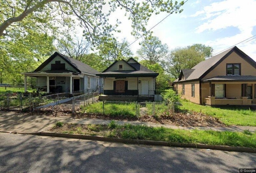 1353 MCMILLAN ST, Memphis, Tennessee 38106, 2 Bedrooms Bedrooms, 5 Rooms Rooms,1 BathroomBathrooms,Residential,For Sale,MCMILLAN,10216052