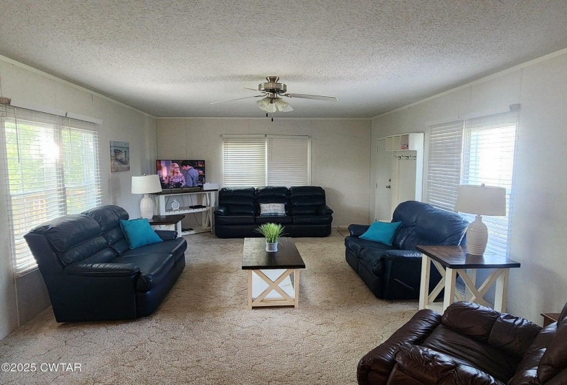 407 PEVAHOUSE CAMP CIR, Decaturville, Tennessee 38329, 1 Bedroom Bedrooms, 4 Rooms Rooms,1 BathroomBathrooms,Residential,For Sale,PEVAHOUSE CAMP,10217845