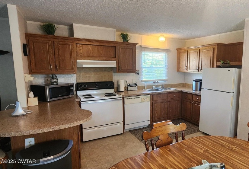 407 PEVAHOUSE CAMP CIR, Decaturville, Tennessee 38329, 1 Bedroom Bedrooms, 4 Rooms Rooms,1 BathroomBathrooms,Residential,For Sale,PEVAHOUSE CAMP,10217845
