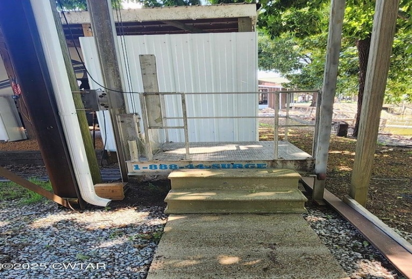 407 PEVAHOUSE CAMP CIR, Decaturville, Tennessee 38329, 1 Bedroom Bedrooms, 4 Rooms Rooms,1 BathroomBathrooms,Residential,For Sale,PEVAHOUSE CAMP,10217845