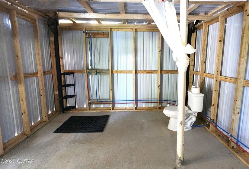407 PEVAHOUSE CAMP CIR, Decaturville, Tennessee 38329, 1 Bedroom Bedrooms, 4 Rooms Rooms,1 BathroomBathrooms,Residential,For Sale,PEVAHOUSE CAMP,10217845
