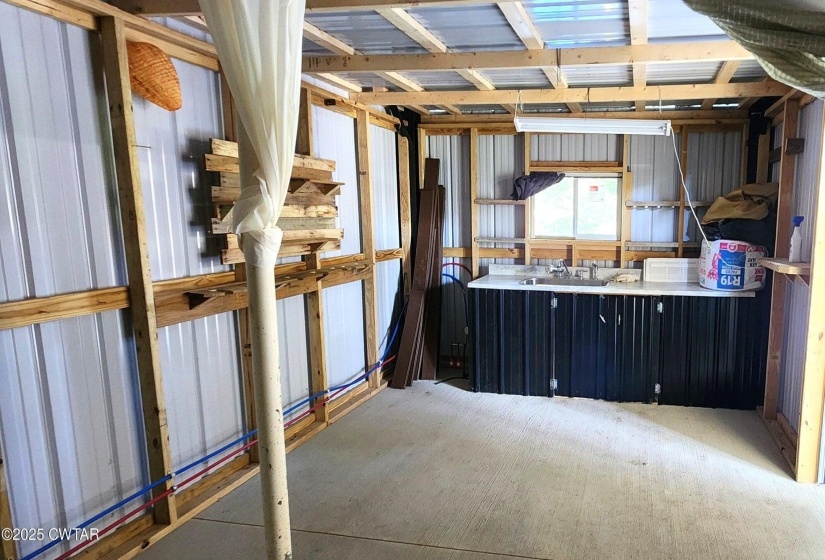 407 PEVAHOUSE CAMP CIR, Decaturville, Tennessee 38329, 1 Bedroom Bedrooms, 4 Rooms Rooms,1 BathroomBathrooms,Residential,For Sale,PEVAHOUSE CAMP,10217845