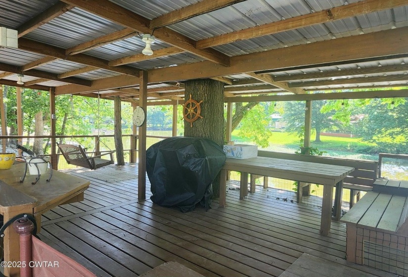 407 PEVAHOUSE CAMP CIR, Decaturville, Tennessee 38329, 1 Bedroom Bedrooms, 4 Rooms Rooms,1 BathroomBathrooms,Residential,For Sale,PEVAHOUSE CAMP,10217845