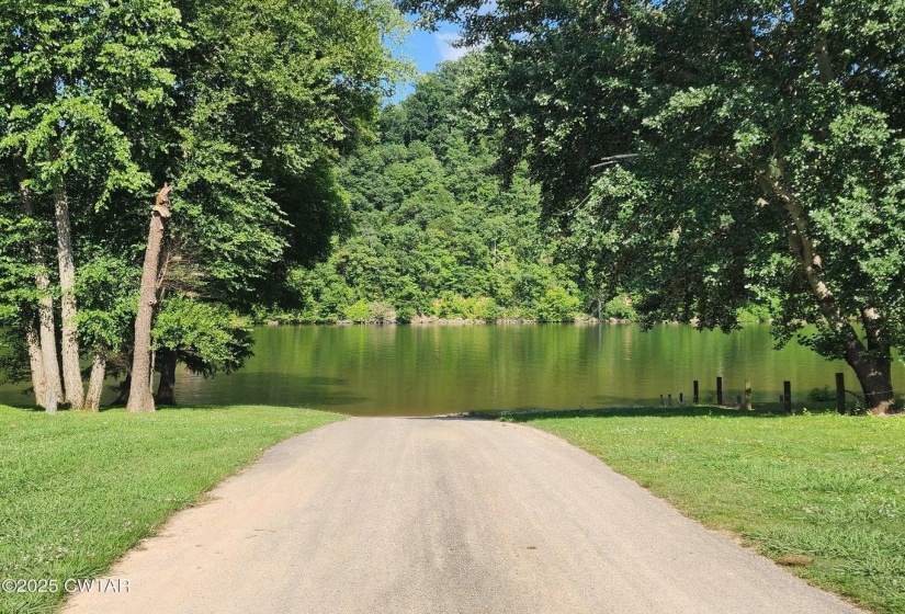 407 PEVAHOUSE CAMP CIR, Decaturville, Tennessee 38329, 1 Bedroom Bedrooms, 4 Rooms Rooms,1 BathroomBathrooms,Residential,For Sale,PEVAHOUSE CAMP,10217845