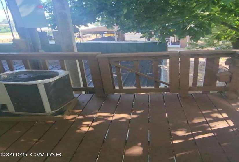 407 PEVAHOUSE CAMP CIR, Decaturville, Tennessee 38329, 1 Bedroom Bedrooms, 4 Rooms Rooms,1 BathroomBathrooms,Residential,For Sale,PEVAHOUSE CAMP,10217845