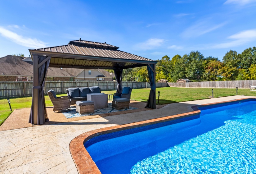 12675 CAMBRACREST LN, Arlington, Tennessee 38002, 5 Bedrooms Bedrooms, 9 Rooms Rooms,3 BathroomsBathrooms,Residential,For Sale,CAMBRACREST,10225114