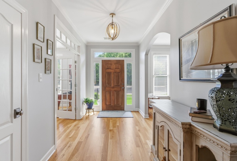1481 KIMBROUGH RD, Germantown, Tennessee 38138, 3 Bedrooms Bedrooms, 8 Rooms Rooms,2.1 BathroomsBathrooms,Residential,For Sale,KIMBROUGH,10225121