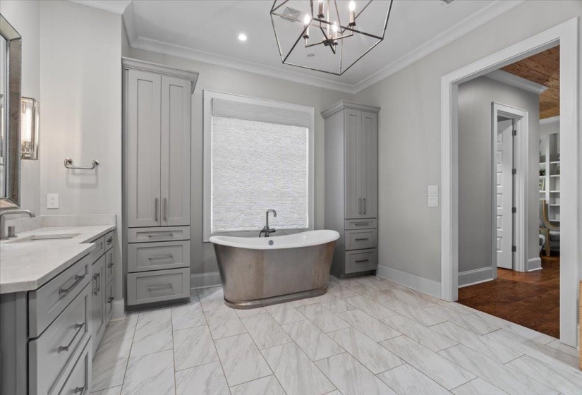 3197 CHAPEL WOODS CV, Germantown, Tennessee 38139, 5 Bedrooms Bedrooms, 11 Rooms Rooms,5.1 BathroomsBathrooms,Residential,For Sale,CHAPEL WOODS,10225124