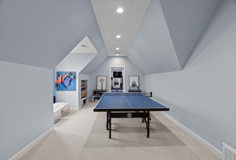 3197 CHAPEL WOODS CV, Germantown, Tennessee 38139, 5 Bedrooms Bedrooms, 11 Rooms Rooms,5.1 BathroomsBathrooms,Residential,For Sale,CHAPEL WOODS,10225124