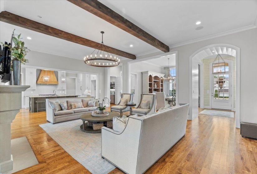 3197 CHAPEL WOODS CV, Germantown, Tennessee 38139, 5 Bedrooms Bedrooms, 11 Rooms Rooms,5.1 BathroomsBathrooms,Residential,For Sale,CHAPEL WOODS,10225124