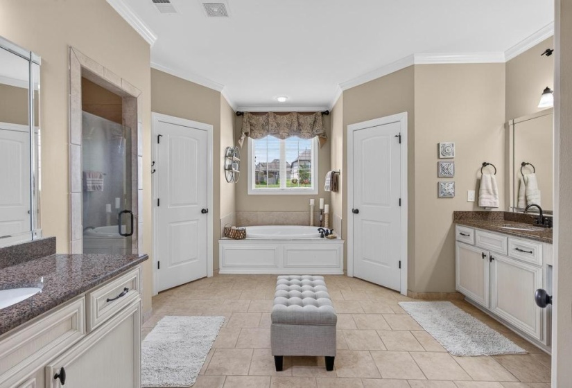 6000 BRANDON BROOK DR, Arlington, Tennessee 38002, 5 Bedrooms Bedrooms, 10 Rooms Rooms,3.1 BathroomsBathrooms,Residential,For Sale,BRANDON BROOK,10225131