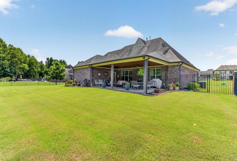 6000 BRANDON BROOK DR, Arlington, Tennessee 38002, 5 Bedrooms Bedrooms, 10 Rooms Rooms,3.1 BathroomsBathrooms,Residential,For Sale,BRANDON BROOK,10225131