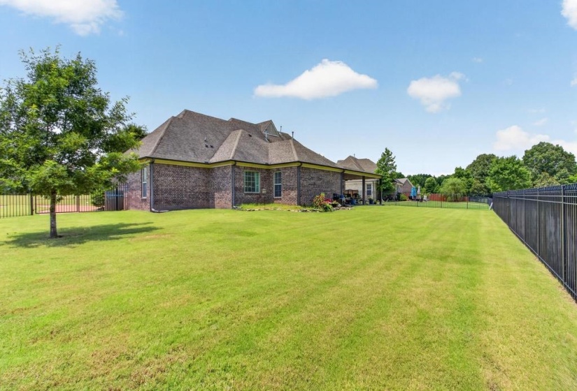 6000 BRANDON BROOK DR, Arlington, Tennessee 38002, 5 Bedrooms Bedrooms, 10 Rooms Rooms,3.1 BathroomsBathrooms,Residential,For Sale,BRANDON BROOK,10225131