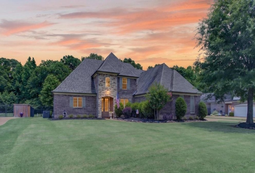 6000 BRANDON BROOK DR, Arlington, Tennessee 38002, 5 Bedrooms Bedrooms, 10 Rooms Rooms,3.1 BathroomsBathrooms,Residential,For Sale,BRANDON BROOK,10225131