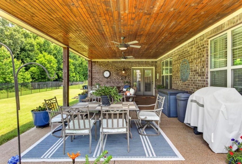 6000 BRANDON BROOK DR, Arlington, Tennessee 38002, 5 Bedrooms Bedrooms, 10 Rooms Rooms,3.1 BathroomsBathrooms,Residential,For Sale,BRANDON BROOK,10225131