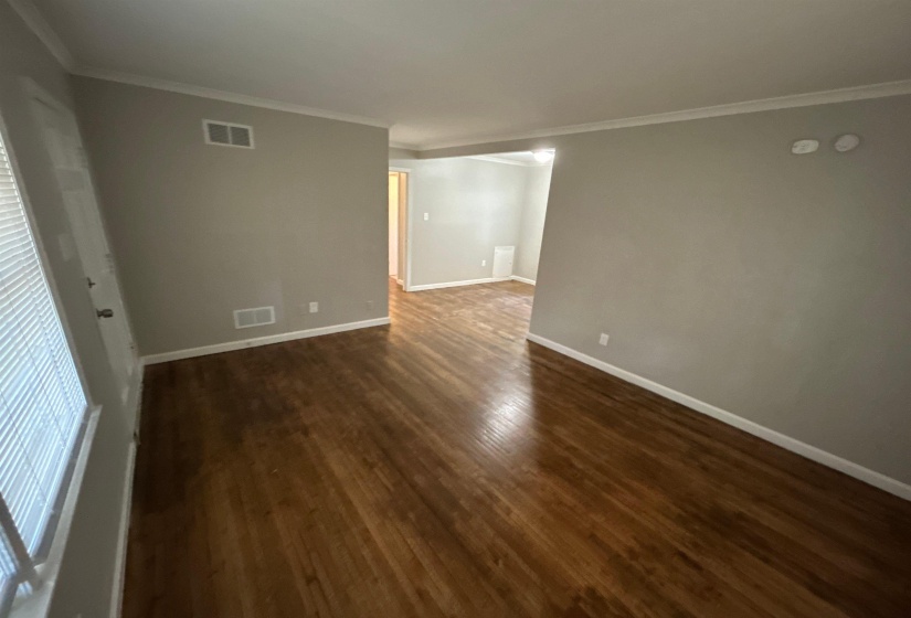 4006 NEWTON DR, Memphis, Tennessee 38109, 3 Bedroom Bedrooms, 6 Room Rooms,1 BathroomBathrooms,Residential,For Sale,NEWTON,0,10225135