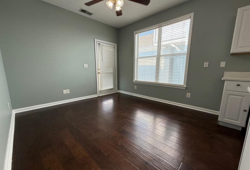 1173 ISLAND PL, Memphis, Tennessee 38103, 3 Bedroom Bedrooms, 6 Room Rooms,2.1 BathroomBathrooms,Residential,For Sale,ISLAND,0,10225147