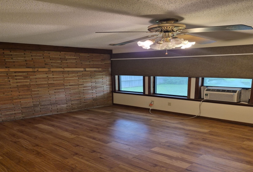 4260 BROADWAY RD, Bartlett, Tennessee 38002, 3 Bedroom Bedrooms, 8 Room Rooms,2 BathroomBathrooms,Residential,For Sale,BROADWAY,0,10225150
