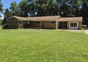 4260 BROADWAY RD, Bartlett, Tennessee 38002, 3 Bedroom Bedrooms, 8 Room Rooms,2 BathroomBathrooms,Residential,For Sale,BROADWAY,0,10225150 4260 BROADWAY RD, Bartlett, Tennessee 38002, 3 Bedroom Bedrooms, 8 Room Rooms,2 BathroomBathrooms,Residential,For Sale,BROADWAY,0,10225150