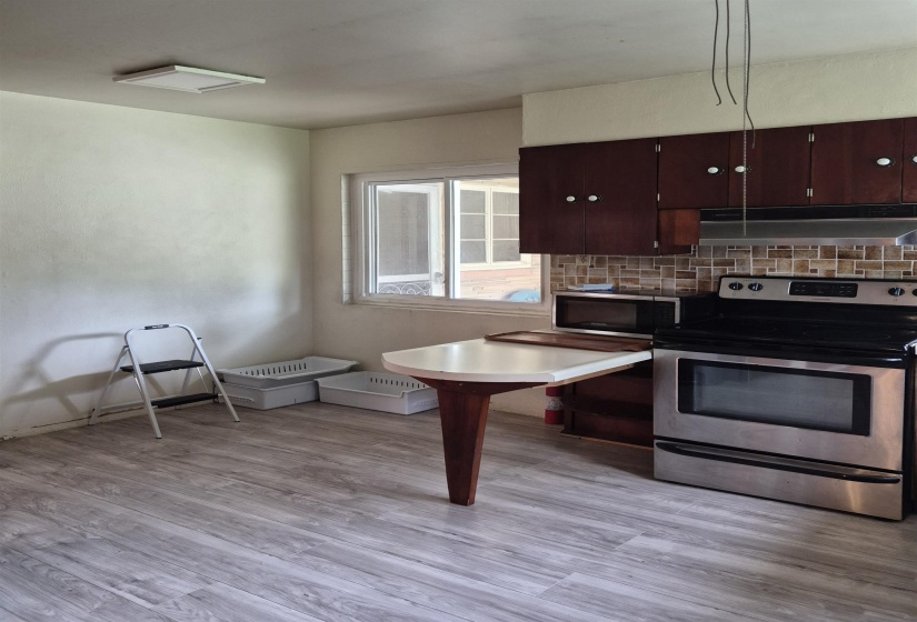 4260 BROADWAY RD, Bartlett, Tennessee 38002, 3 Bedroom Bedrooms, 8 Room Rooms,2 BathroomBathrooms,Residential,For Sale,BROADWAY,0,10225150