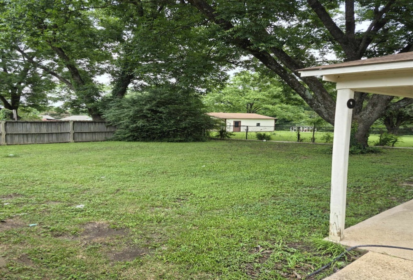 4260 BROADWAY RD, Bartlett, Tennessee 38002, 3 Bedroom Bedrooms, 8 Room Rooms,2 BathroomBathrooms,Residential,For Sale,BROADWAY,0,10225150