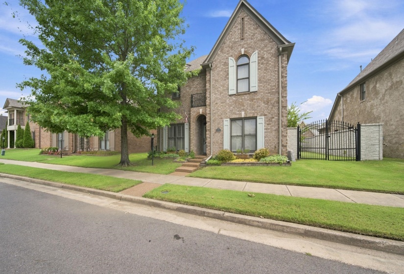 5309 SPRUCE VIEW LN, Lakeland, Tennessee 38002, 4 Bedroom Bedrooms, 10 Room Rooms,3.1 BathroomBathrooms,Residential,For Sale,SPRUCE VIEW,0,10225153